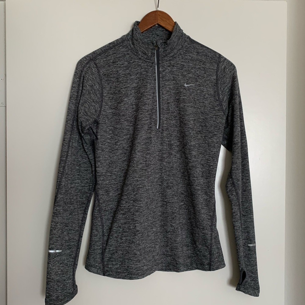 Nike Women’s Dri-Fit Half-Zip Long Sleeve Top ⚡️